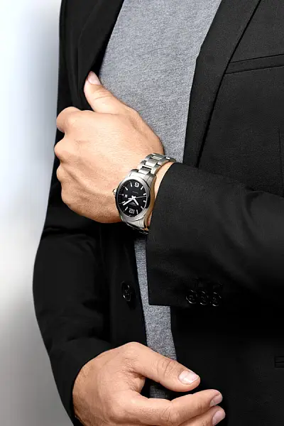 Longines Conquest L3.759.4.58.6