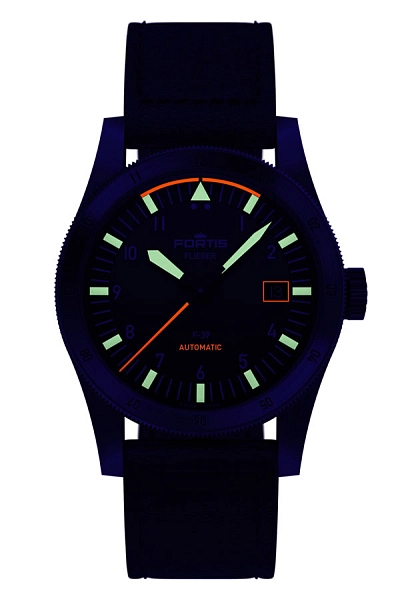 Fortis Flieger F-39 Automatic на ремешке Aviator F4220006
