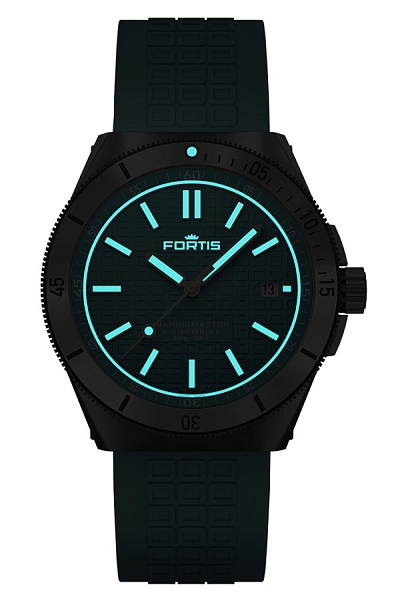 Fortis Marinemaster M-40 Snow White на ремешке Horizon F8120009