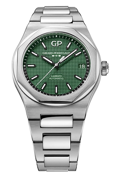 Girard-Perregaux Laureato 42mm 81010-11-3153-1CM