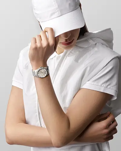 Longines Conquest Classic L2.386.4.72.6