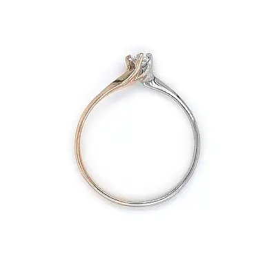 Обручальное кольцо с цирконом из комбинированного золота