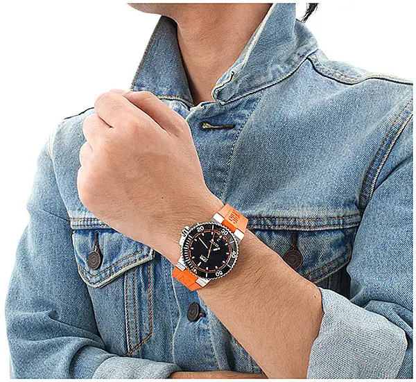 Oris Aquis Дата 01 733 7653 4128-07 4 26 32EB