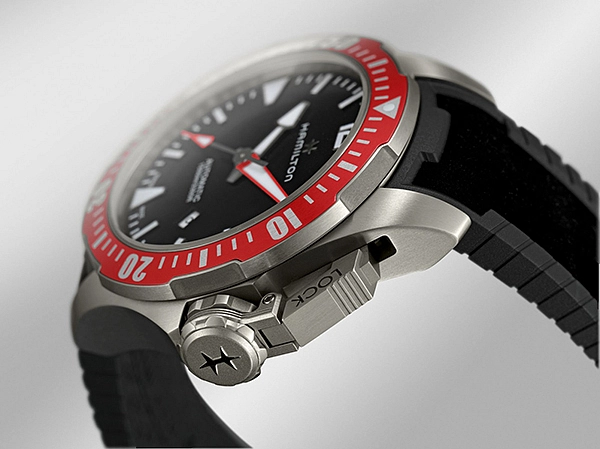 Hamilton Khaki Navy Frogman Titanium Automatic H77805335