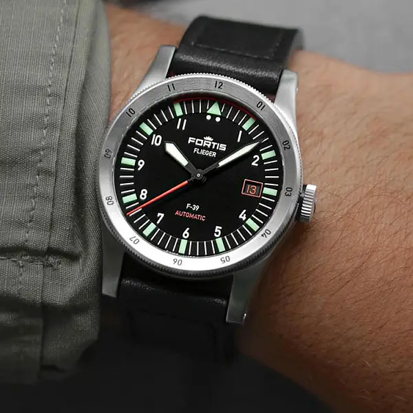 Fortis Flieger F-39 Automatic на ремешке Aviator F4220006