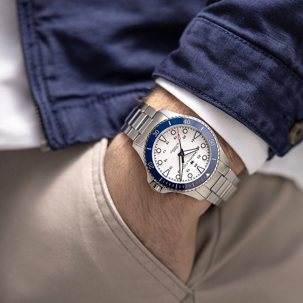 Hamilton Khaki Navy Scuba Car H82505150