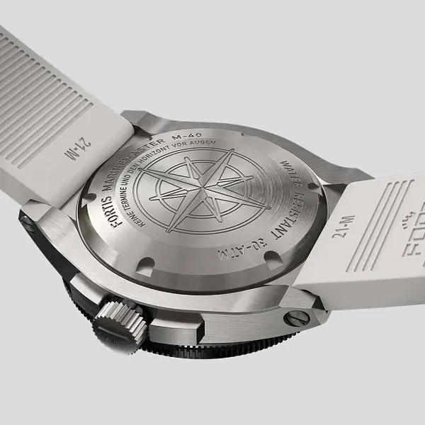 Fortis Marinemaster M-40 Snow White на ремешке Horizon F8120009