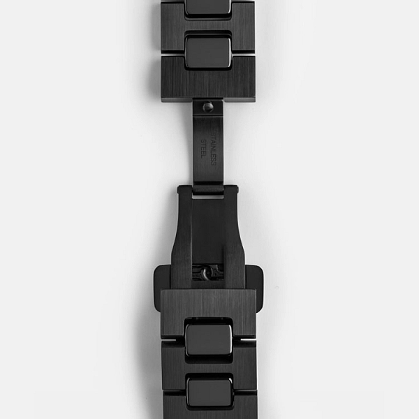 Bell & Ross BR 05 Skeleton Black Ceramic BR05A-BL-SK-CE/SCE