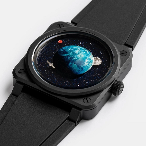 Bell & Ross BR-03 Astro BR03A-EMM-CE/SRB
