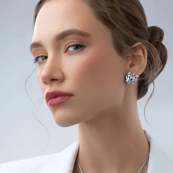 Серьги Carrera y Carrera Irbis Pave