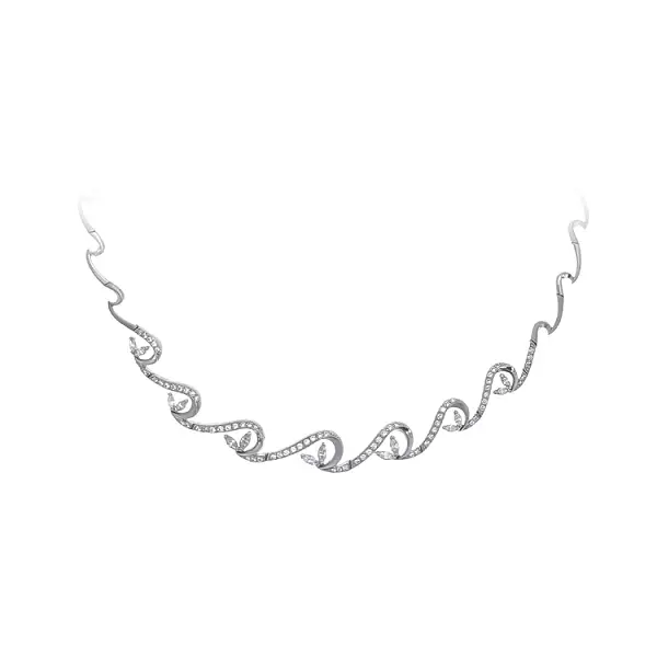 Элегантное женское колье из белого золота с фианитами
