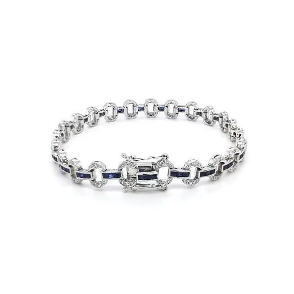 Элегантный женский браслет из белого золота с кристаллами Swarovski
