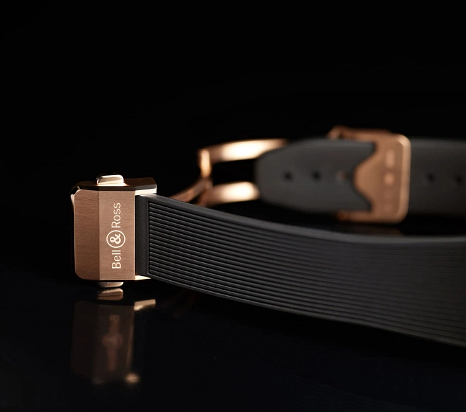 Bell & Ross BR 05 Skeleton Gold BR05A-PG-SK-PG/SRB