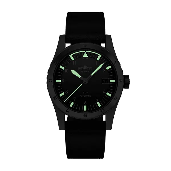 Fortis Flieger F-39 черный на ремешке авиатора F4220016