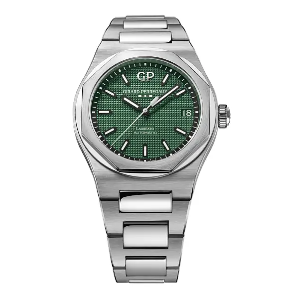 Girard-Perregaux Laureato 42mm 81010-11-3153-1CM