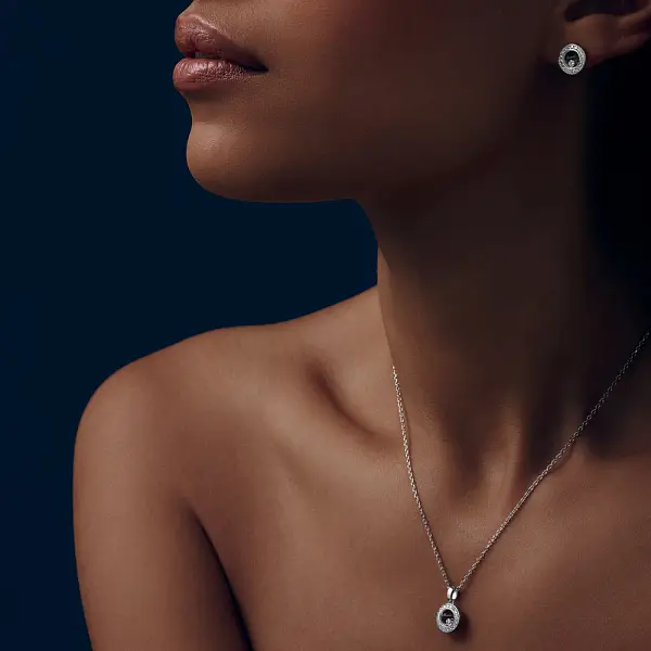 Серьги Chopard Happy Diamonds 83A017-1201