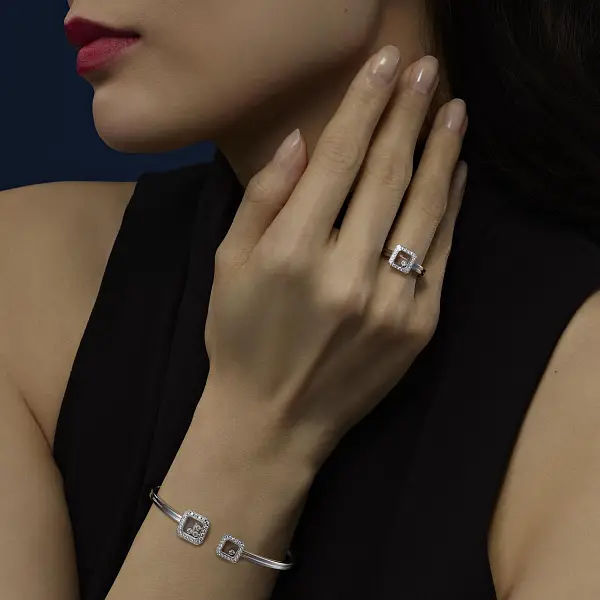 Золотой браслет Chopard Happy Diamonds 85A114-1202