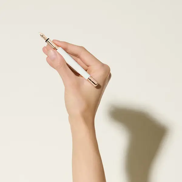 Перьевая ручка Montblanc Marilyn Monroe Special Edition Pearl MB132119