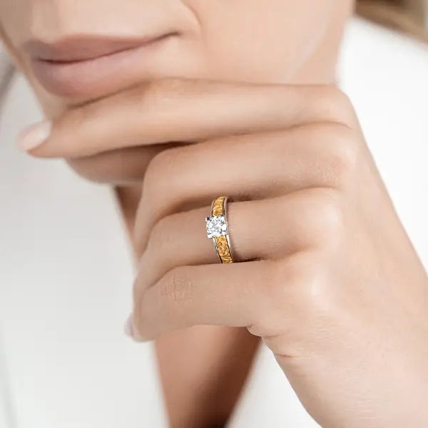 Помолвочное кольцо Carrera y Carrera Belleza