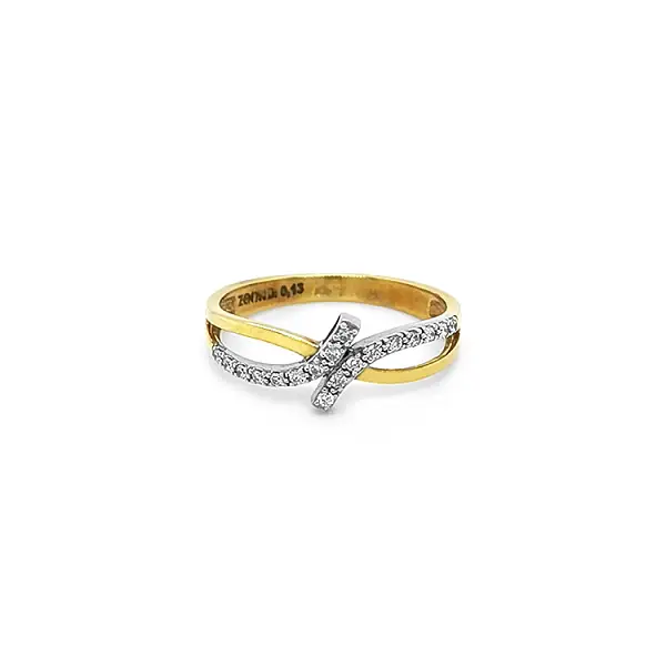 Золотое кольцо с бриллиантами