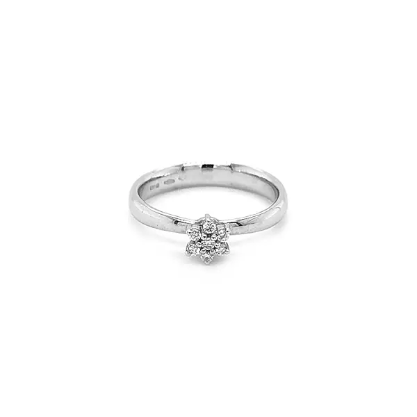 Золотое кольцо с бриллиантами