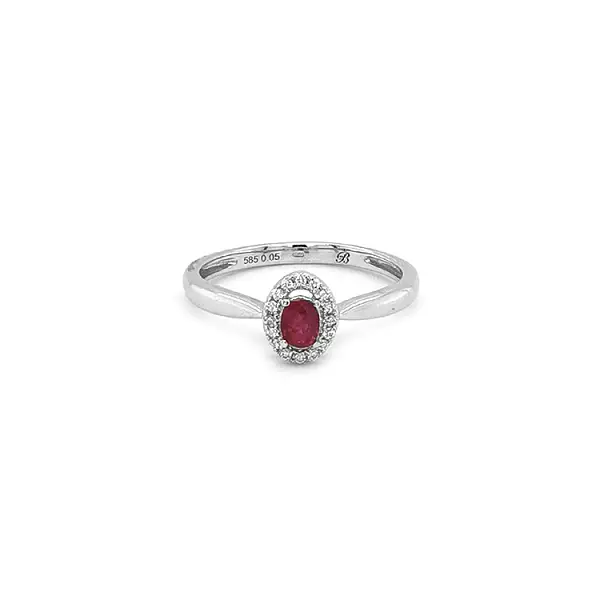Кольцо с рубином и бриллиантами из белого золота