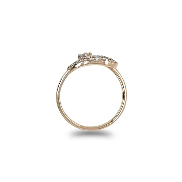 Золотое кольцо с бриллиантами