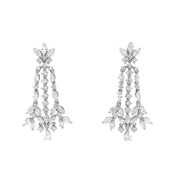 Золотые серьги с бриллиантами