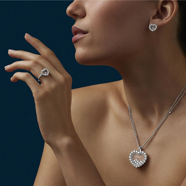 Золотые серьги Chopard Happy Diamonds 83A616-1001
