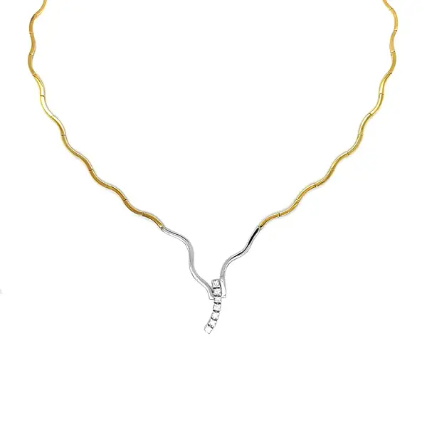 Золотое колье с бриллиантами