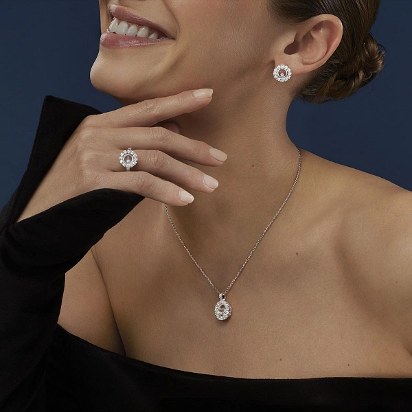 Золотое колье Chopard Happy Diamonds 79A609-1001