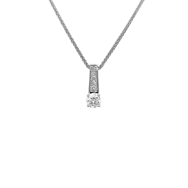 Золотая подвеска с бриллиантами