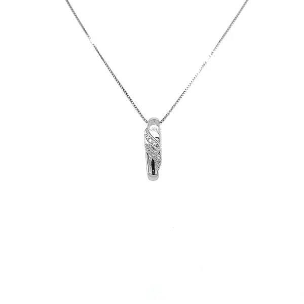 Золотая подвеска с бриллиантами