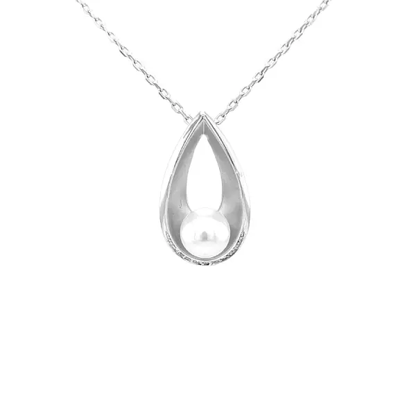 Золотая подвеска с натуральным жемчугом и бриллиантами