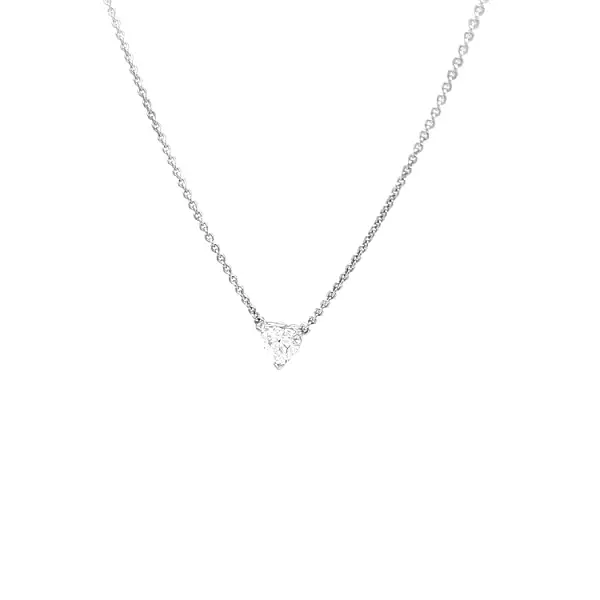 Золотая подвеска с бриллиантом