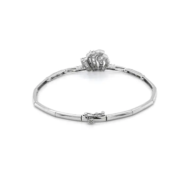 Женский браслет с цирконами из белого золота