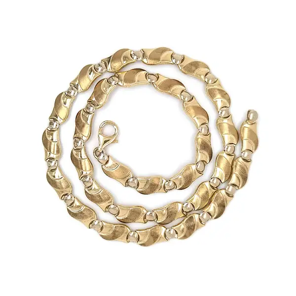 Золотое женское ожерелье