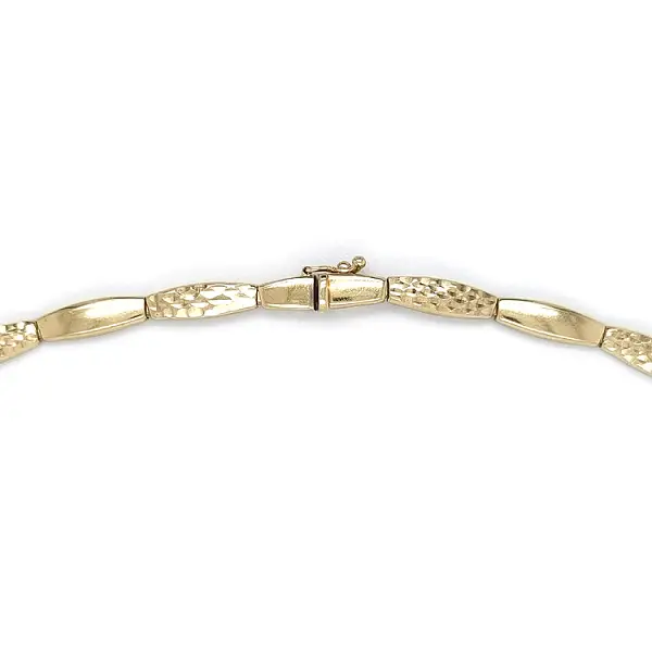 Золотое женское ожерелье