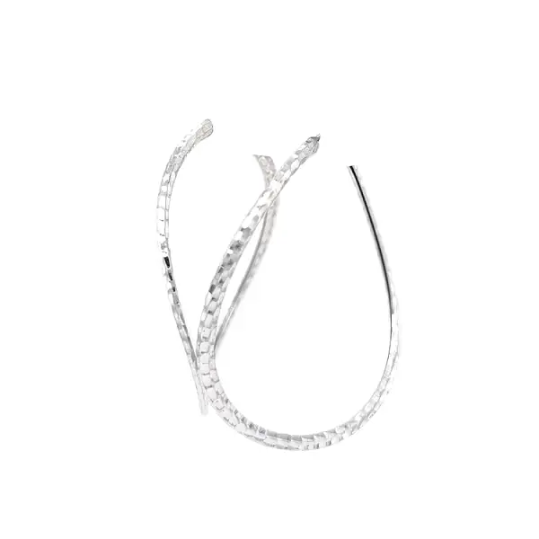 Круглые серьги из белого золота