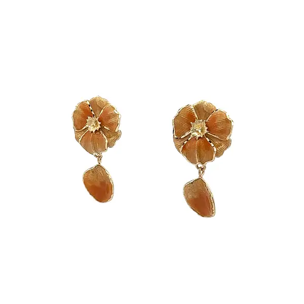 Золотые серьги-подвески с эмалью