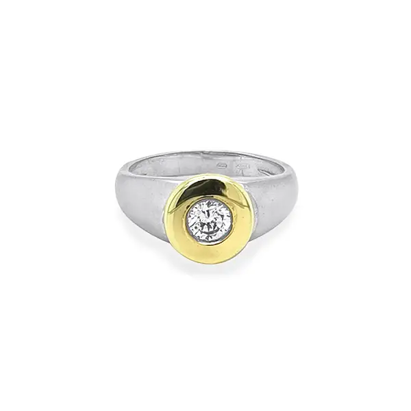 Золотое кольцо с цирконом