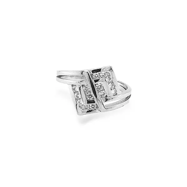 Золотое кольцо с цирконами