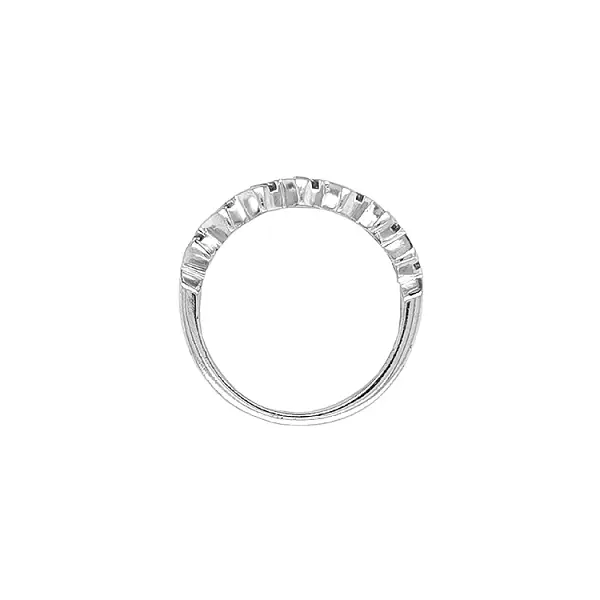 Золотое кольцо с цирконами