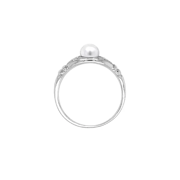 Золотое кольцо с жемчугом и цирконами