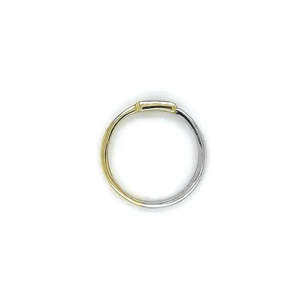 Кольцо с цирконом из комбинированного золота