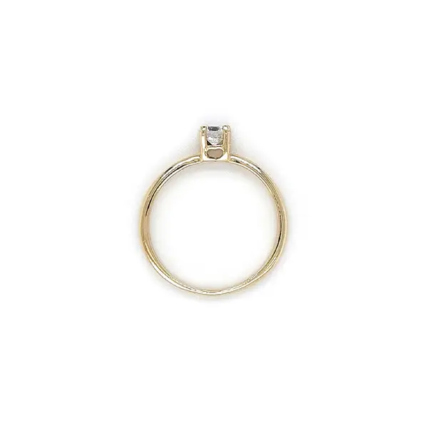 Золотое обручальное кольцо с цирконом