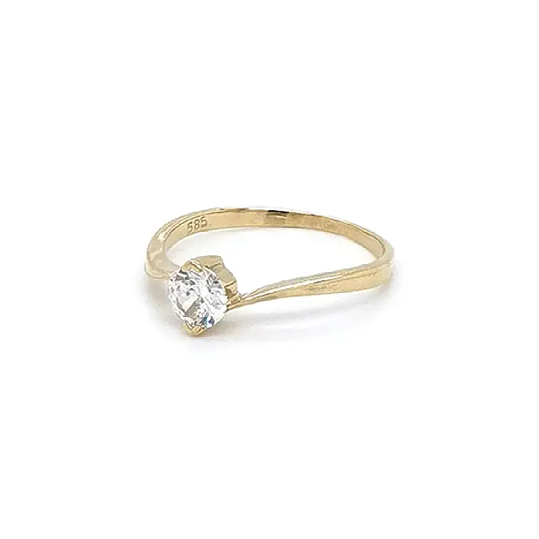 Золотое обручальное кольцо с цирконом