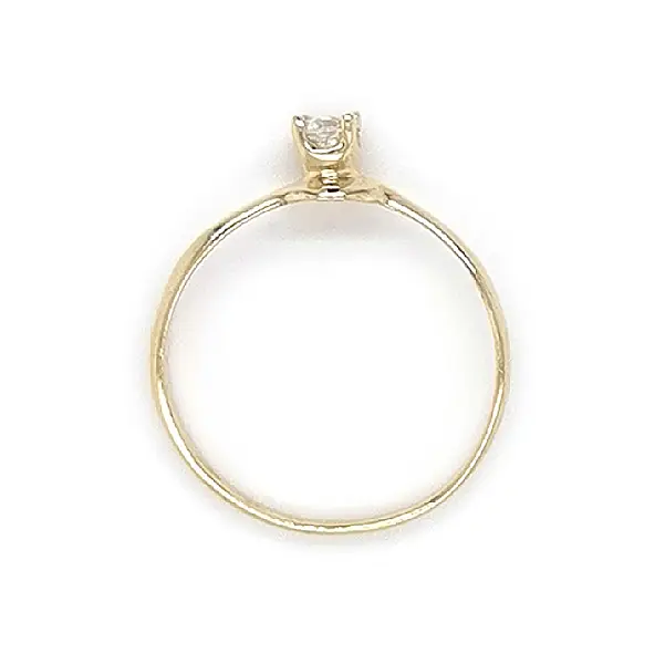 Золотое обручальное кольцо с цирконом