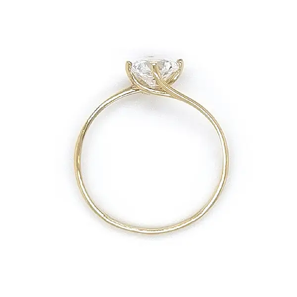 Золотое обручальное кольцо с цирконом