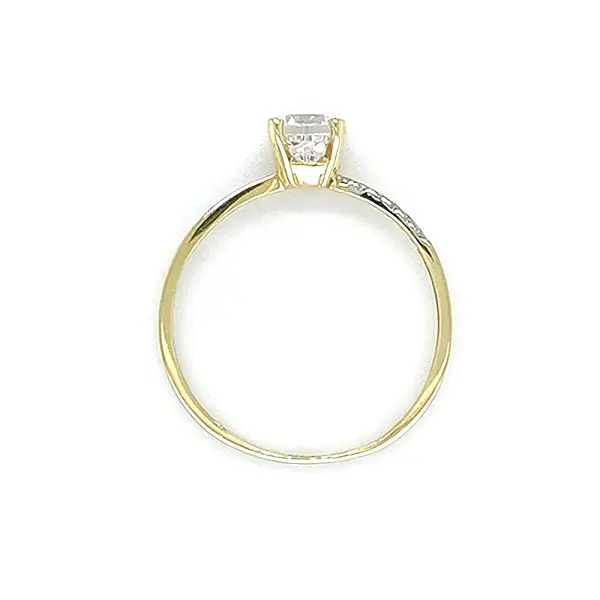 Золотое обручальное кольцо с цирконами